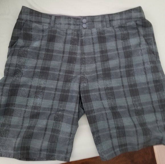 Columbia Other - Columbia Shorts